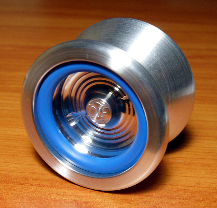 Bundle of 12  Dif-e-Yo Custom Satin Nickel Plated Aluminium yoyo Stands yo-yo yo 